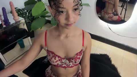 Snapshot of milanhtx2 chatting on February 2025 10:53:02 PM milanx2 online show from February 2025 10:53:02 PM