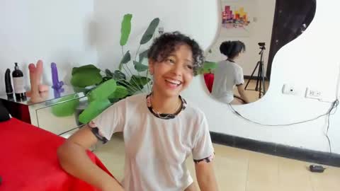 Snapshot of milanhtx2 chatting on February 2025 09:12:01 PM milanx2 online show from February 2025 09:12:01 PM