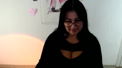 milania_milaa online show from October 2025 11:23:02 AM