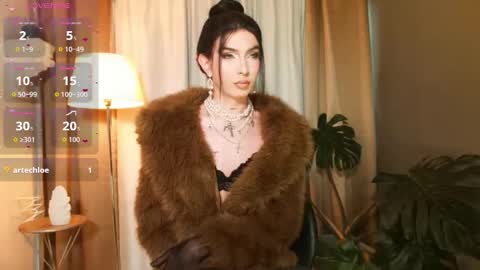 MILAN SANTANA online show from January 2026 10:01:01 PM