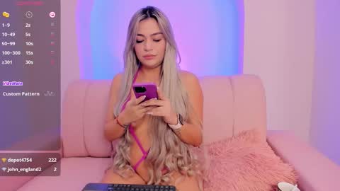 Sexy Mila  online show from February 2026 09:32:02 AM