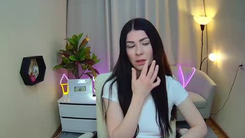 milasecretsss online show from April 2026 06:27:01 AM