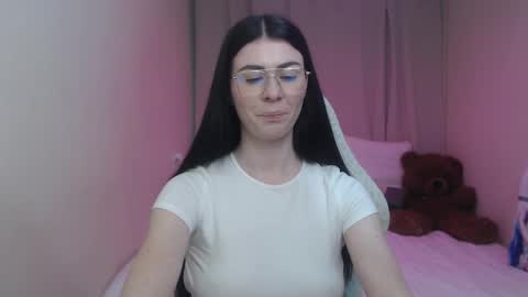 milasecretsss online show from May 2026 11:59:02 AM