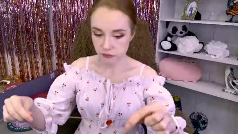 Mila online show from June 2026 05:35:02 AM