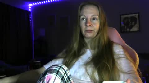 Mila online show from March 2026 11:21:02 AM