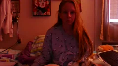 Snapshot of milastoned chatting on April 2026 05:58:01 PM Mila online show from April 2026 05:58:01 PM