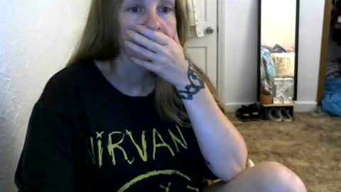 Mila online show from July 2026 01:07:02 PM