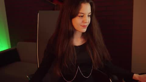 milastoyne online show from March 2025 06:18:02 AM