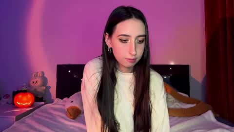 Snapshot of milastretchh chatting on October 2025 08:42:01 PM MIla and Viki online show from October 2025 08:42:01 PM