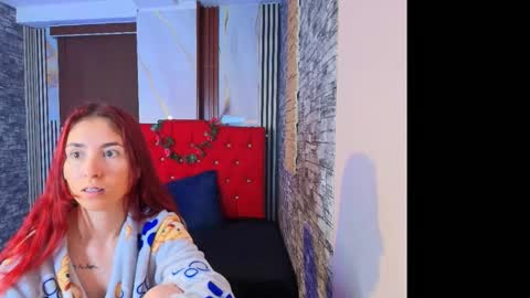 Ana online show from December 2025 10:26:01 PM