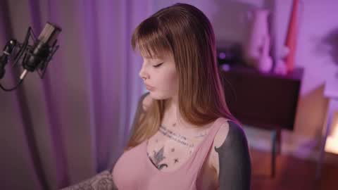 M  Telegram mamagotachannel online show from December 2024 04:09:02 PM