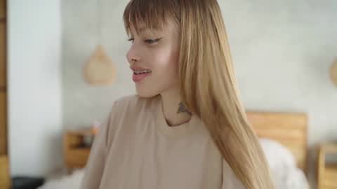 M  Telegram mamagotachannel online show from February 2025 08:21:02 AM