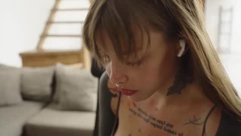 M  Telegram mamagotachannel online show from February 2025 04:04:01 AM