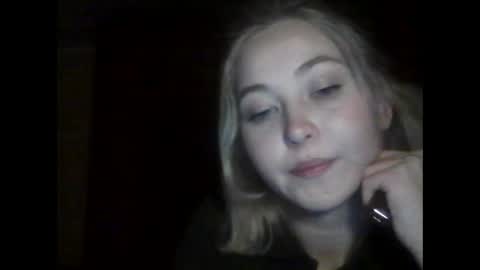 Snapshot of milena391630 chatting on February 2025 11:56:02 PM Milena new nonude shy blonde natural online show from February 2025 11:56:02 PM
