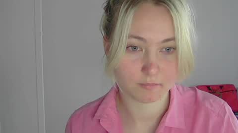 Milena new nonude shy blonde natural online show from May 2026 04:30:02 AM