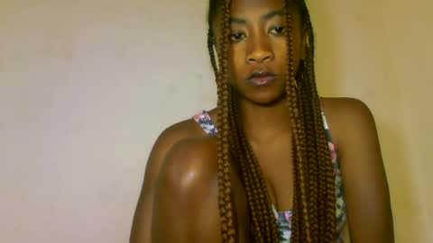 Snapshot of milennah chatting on June 2026 10:53:02 AM milennah online show from June 2026 10:53:02 AM