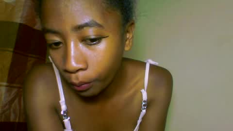 Snapshot of milennah chatting on June 2026 10:51:01 AM milennah online show from June 2026 10:51:01 AM
