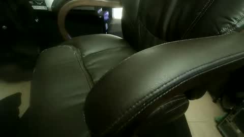 Snapshot of miles_mayhem_667 chatting on March 2026 09:35:01 AM miles_mayhem_667 online show from March 2026 09:35:01 AM