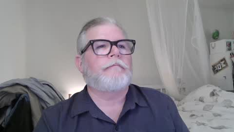 Miles Nash online show from September 2025 01:20:02 AM
