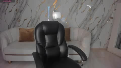 Miley Cruz  IG miley model23 online show from March 2026 07:20:01 PM