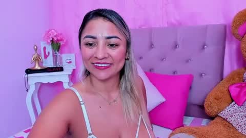 Antonella online show from June 2026 01:19:02 PM