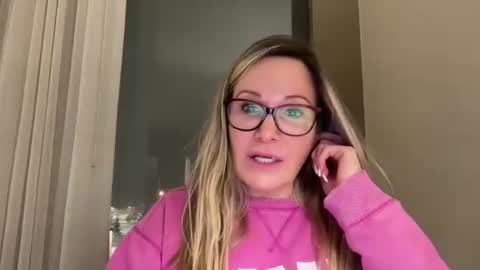 MIlf Goddess online show from December 2025 02:17:02 AM