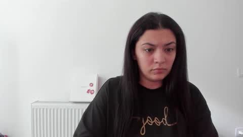 Snapshot of milf_isa chatting on February 2026 12:46:01 PM Isabelle online show from February 2026 12:46:01 PM