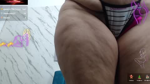 Snapshot of milf_loven chatting on December 2024 08:01:02 PM Milf Loven online show from December 2024 08:01:02 PM