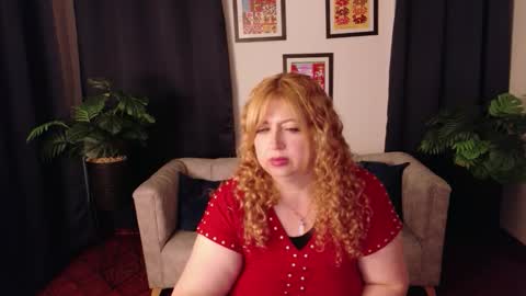 Snapshot of milfarlet chatting on February 2026 03:06:01 PM Arlet online show from February 2026 03:06:01 PM