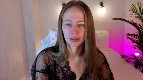 milfcruze online show from November 2025 01:06:02 AM