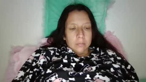 Snapshot of milfevha chatting on February 2025 08:01:01 PM milfevha online show from February 2025 08:01:01 PM