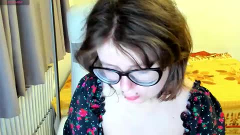 Snapshot of milisasweet chatting on September 2025 07:13:01 PM MilisaSweet online show from September 2025 07:13:01 PM