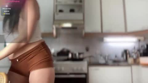 Milk online show from December 2025 09:47:02 AM