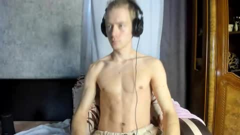 Isaac online show from November 2025 06:45:01 AM