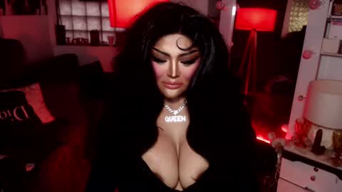 Snapshot of milkshakelavinia chatting on January 2025 11:31:01 PM milkshakelavinia online show from January 2025 11:31:01 PM