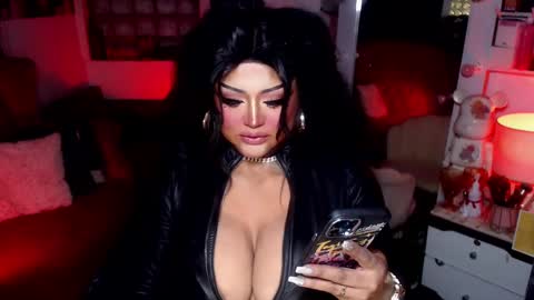 Snapshot of milkshakelavinia chatting on January 2025 07:39:02 AM milkshakelavinia online show from January 2025 07:39:02 AM