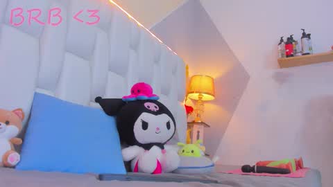 Michelle  online show from September 2025 12:17:02 PM