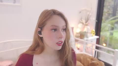 milky_0 online show from June 2026 07:25:02 PM