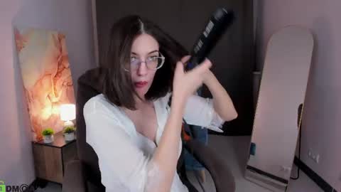 Snapshot of milky_jenny chatting on July 2026 12:34:01 PM Eva online show from July 2026 12:34:01 PM