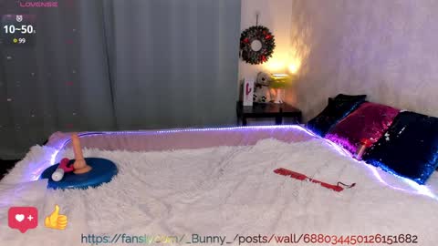 Snapshot of milky_pillky chatting on December 2024 03:33:01 PM Lana online show from December 2024 03:33:01 PM