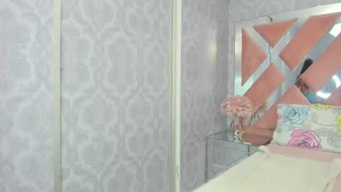 Snapshot of milkybaby_ chatting on November 2025 07:35:02 PM Sofia online show from November 2025 07:35:02 PM