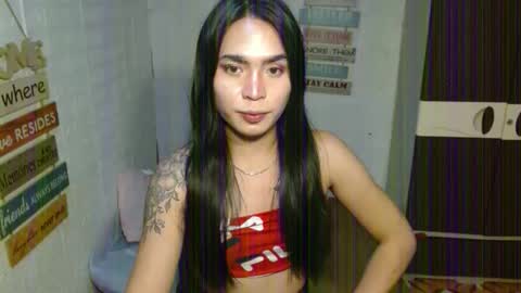 Snapshot of milkycumnel23 chatting on November 2025 02:28:01 PM NEL 23 online show from November 2025 02:28:01 PM