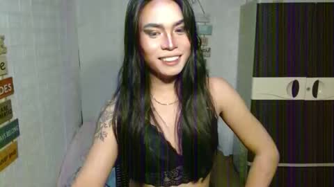 Snapshot of milkycumnel23 chatting on November 2025 02:16:01 PM NEL 23 online show from November 2025 02:16:01 PM