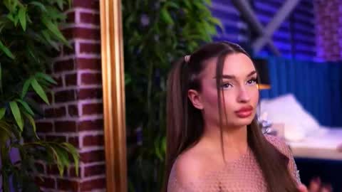 Snapshot of milla_serene chatting on November 2025 06:30:02 AM Milla online show from November 2025 06:30:02 AM