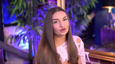 Snapshot of milla_serene chatting on November 2025 07:55:02 AM Milla online show from November 2025 07:55:02 AM