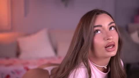 Snapshot of milla_serene chatting on March 2026 06:19:02 AM Milla online show from March 2026 06:19:02 AM