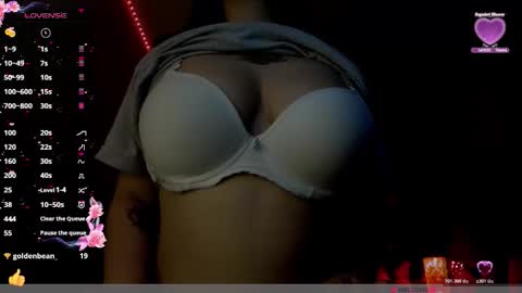 Snapshot of millandiux chatting on March 2026 02:44:01 AM millandiux online show from March 2026 02:44:01 AM