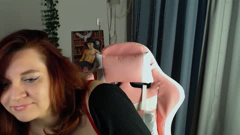 Snapshot of millapoolys chatting on December 2024 06:17:02 PM Milla online show from December 2024 06:17:02 PM