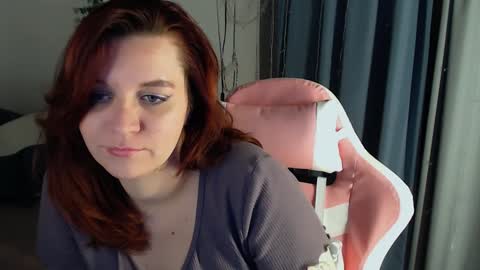 Snapshot of millapoolys chatting on December 2024 10:51:01 PM Milla online show from December 2024 10:51:01 PM