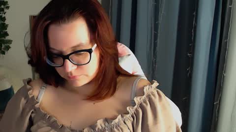 Snapshot of millapoolys chatting on December 2024 08:16:01 PM Milla online show from December 2024 08:16:01 PM